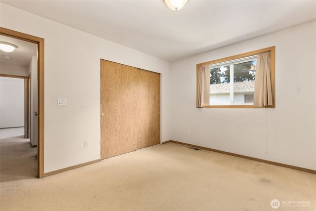12421 63rd Avenue E, Puyallup, WA 98373