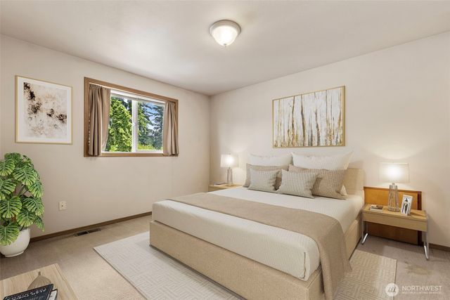 12421 63rd Avenue E, Puyallup, WA 98373