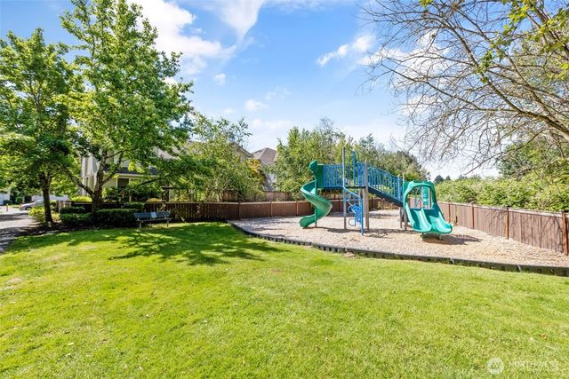 12421 63rd Avenue E, Puyallup, WA 98373