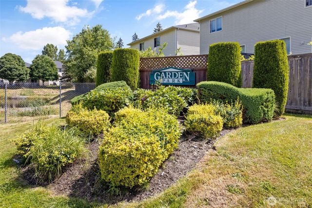 12421 63rd Avenue E, Puyallup, WA 98373