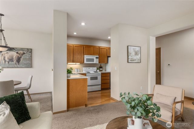 12421 63rd Avenue E, Puyallup, WA 98373