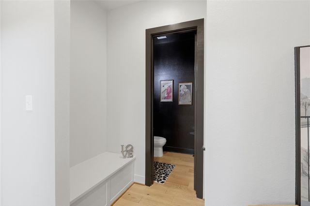 1005 Mount Auburn Avenue, Dallas, TX 75223