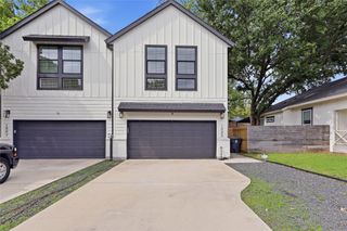 1005 Mount Auburn Avenue, Dallas, TX 75223