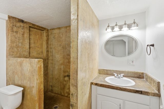 2504 S CHESTERFIELD ST, West Valley City, UT 84119