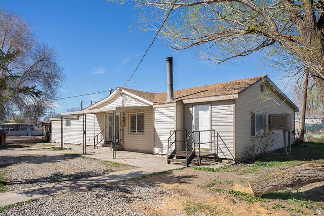 2504 S CHESTERFIELD ST, West Valley City, UT 84119