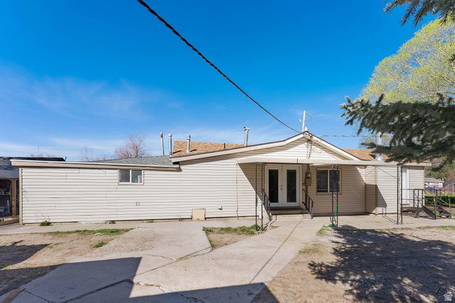 2504 S CHESTERFIELD ST, West Valley City, UT 84119