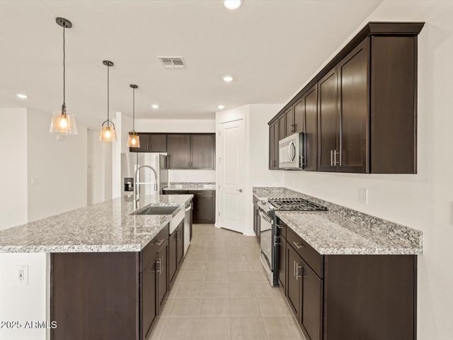 3779 N Camden Drive, Florence, AZ 85132