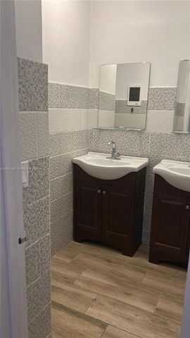 215 SE 3rd Ave 306C, Hallandale Beach, FL 33009