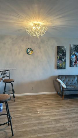 215 SE 3rd Ave 306C, Hallandale Beach, FL 33009