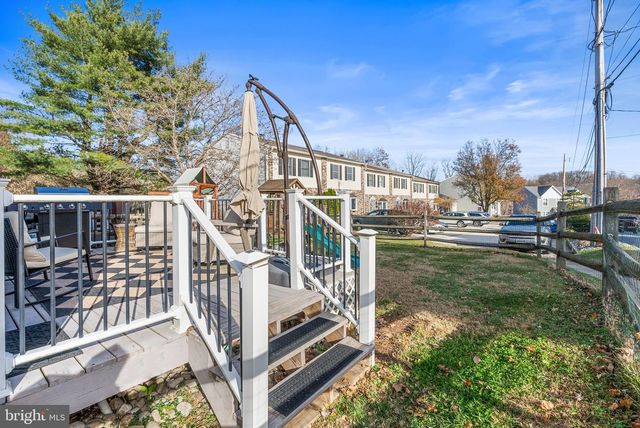 19 EVERGREEN LN, Phoenixville, PA 19460