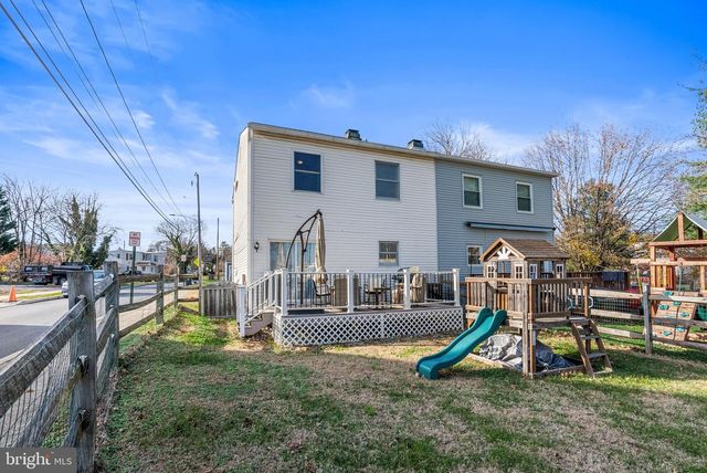 19 EVERGREEN LN, Phoenixville, PA 19460