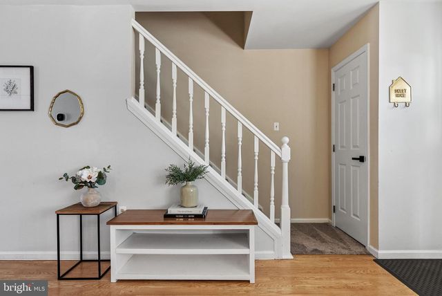 19 EVERGREEN LN, Phoenixville, PA 19460