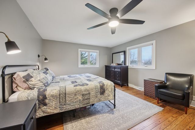 3720 Great Hill Road, Crystal Lake, IL 60012