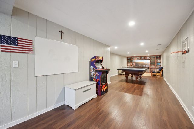 3720 Great Hill Road, Crystal Lake, IL 60012