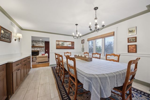 3720 Great Hill Road, Crystal Lake, IL 60012