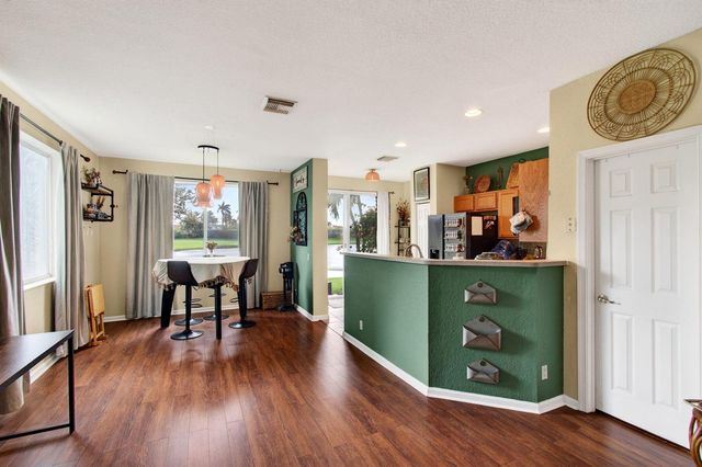 3167 Laurel Ridge Circle, Riviera Beach, FL 33404