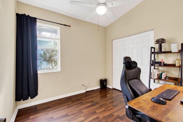 3167 Laurel Ridge Circle, Riviera Beach, FL 33404