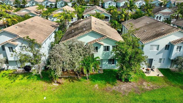 3167 Laurel Ridge Circle, Riviera Beach, FL 33404