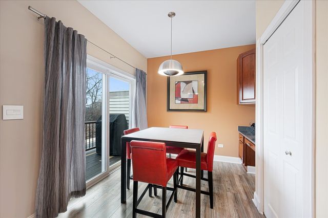 1401 S Fairfield Avenue, Lombard, IL 60148