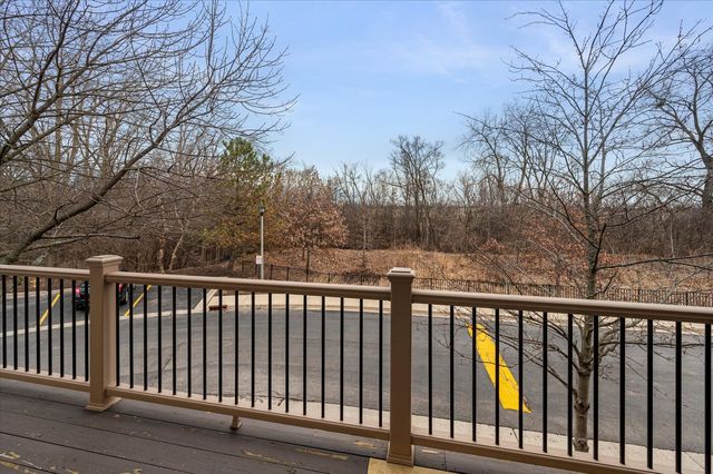 1401 S Fairfield Avenue, Lombard, IL 60148