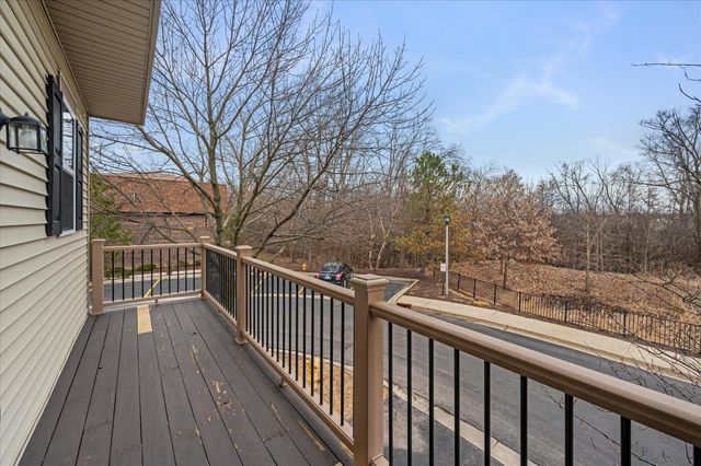 1401 S Fairfield Avenue, Lombard, IL 60148