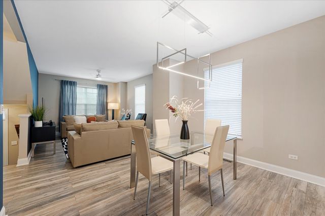 1401 S Fairfield Avenue, Lombard, IL 60148