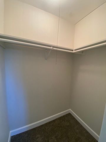 27641 W Bayview Drive, Ingleside, IL 60041