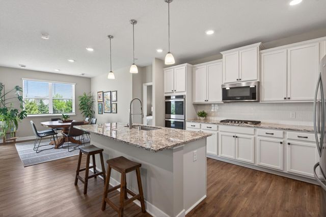 4795 Copper Circle, Woodbury, MN 55125