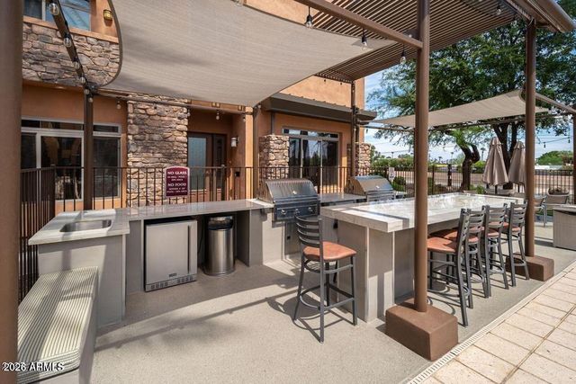 4909 N WOODMERE FAIRWAY -- 1012, Scottsdale, AZ 85251