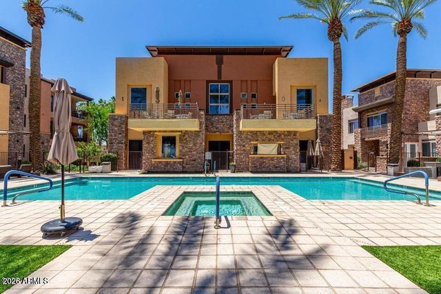4909 N WOODMERE FAIRWAY -- 1012, Scottsdale, AZ 85251