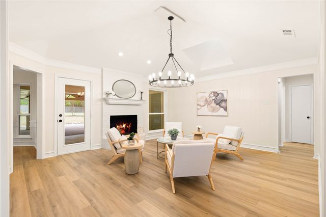 2850 Oak Tree Lane, Midlothian, TX 76065