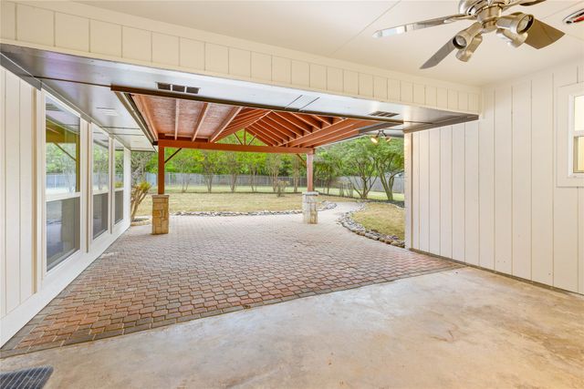 2850 Oak Tree Lane, Midlothian, TX 76065