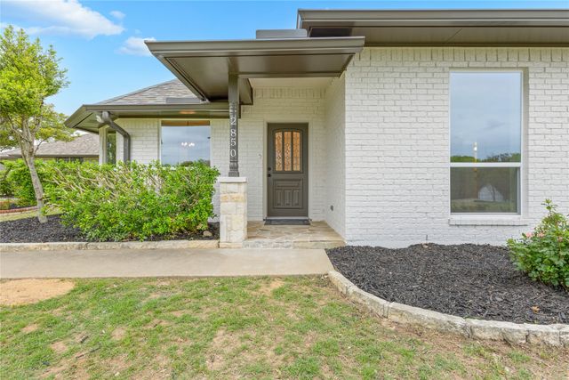 2850 Oak Tree Lane, Midlothian, TX 76065