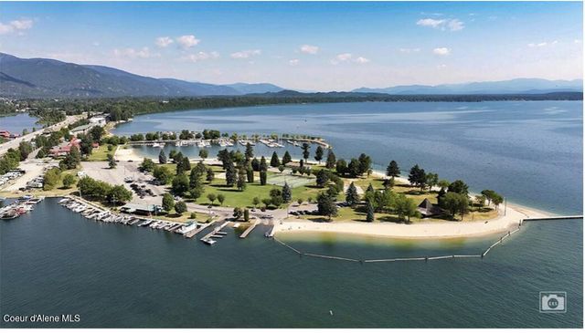 180 Ironstone Dr, Sandpoint, ID 83864