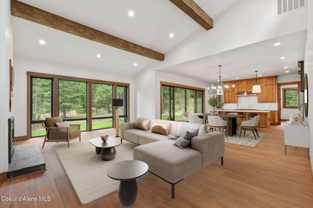 180 Ironstone Dr, Sandpoint, ID 83864