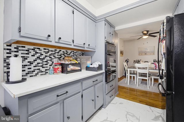 449 W MARION ST, Lititz, PA 17543