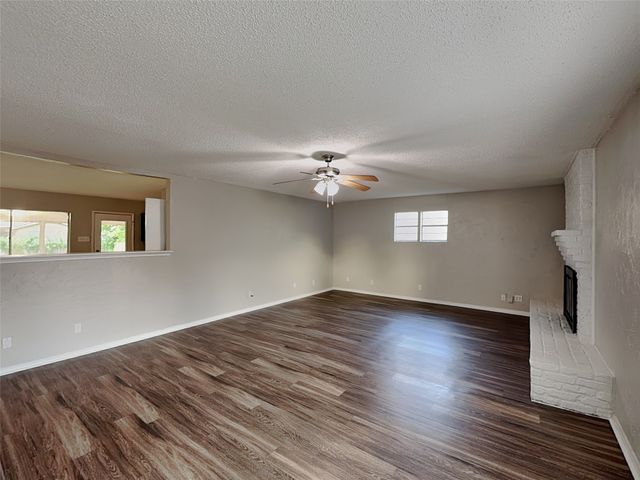 117 Cooper Street, Cedar Hill, TX 75104