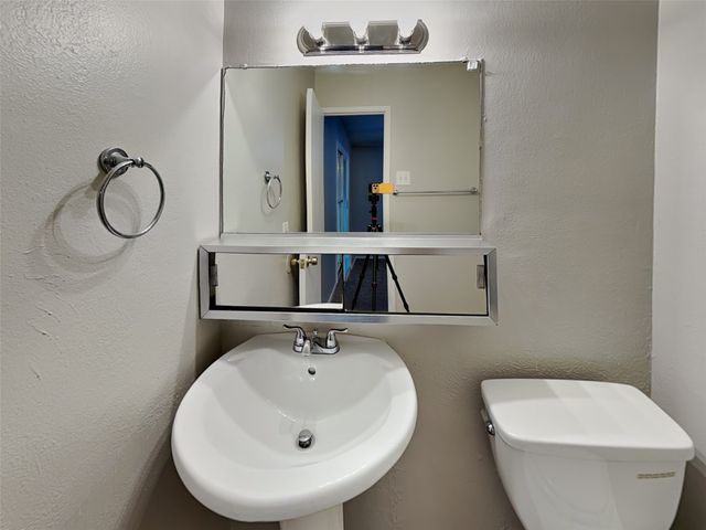 117 Cooper Street, Cedar Hill, TX 75104