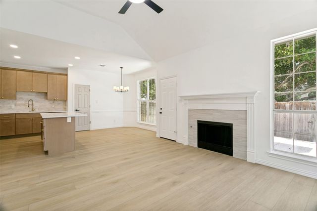 2116 Montclair Lane, Lewisville, TX 75067