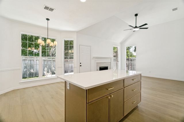 2116 Montclair Lane, Lewisville, TX 75067