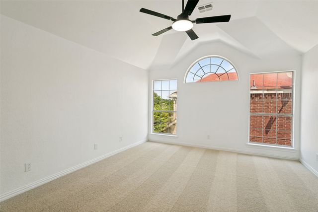 2116 Montclair Lane, Lewisville, TX 75067