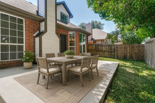 2116 Montclair Lane, Lewisville, TX 75067