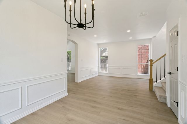 2116 Montclair Lane, Lewisville, TX 75067