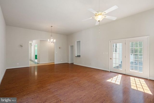 13031 DAHLIA LN, Fredericksburg, VA 22407