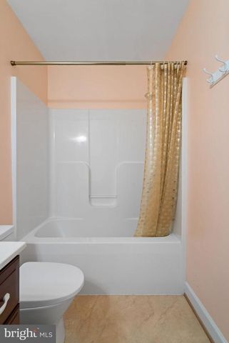 13031 DAHLIA LN, Fredericksburg, VA 22407