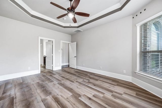 5405 Spear Trail Lane, Rosharon, TX 77583