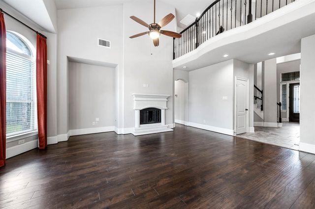 5405 Spear Trail Lane, Rosharon, TX 77583