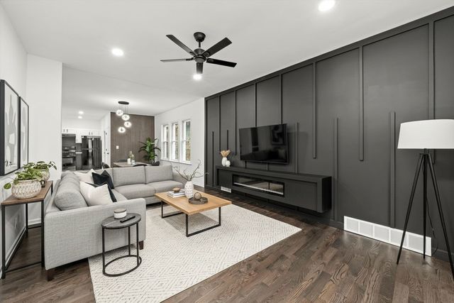 140 W 110th Street, Chicago, IL 60628