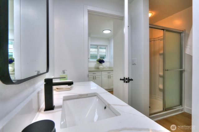 8630 21st Avenue NW, Seattle, WA 98117