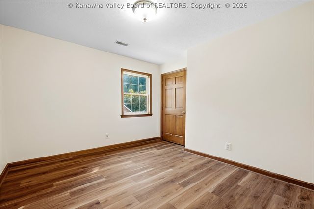 110 Barrington Drive, Scott Depot, WV 25560